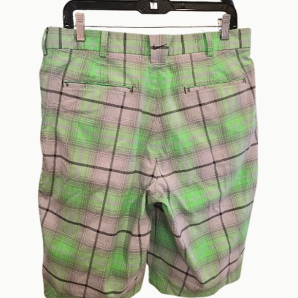 Nike Golf Tour Performance Dri-FIT Shorts in Green Plaid – EUC Size 33 - Picture 4 of 6